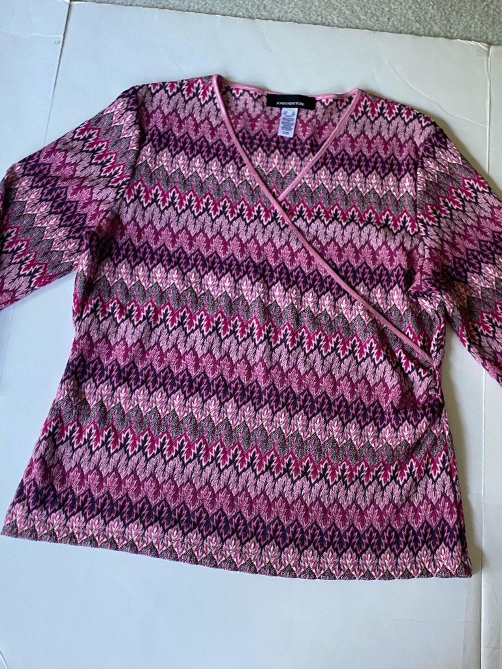 Jones New York Pink and Magenta Zigzag Wrap-Style Top